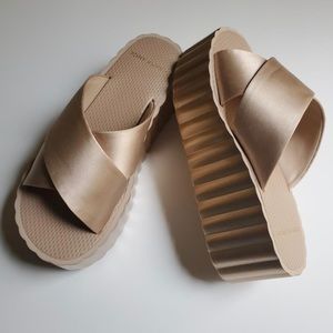 Tory Burch Scallop Wedge Flip Flops.